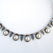 Elegance – srebrny naszyjnik z perłami